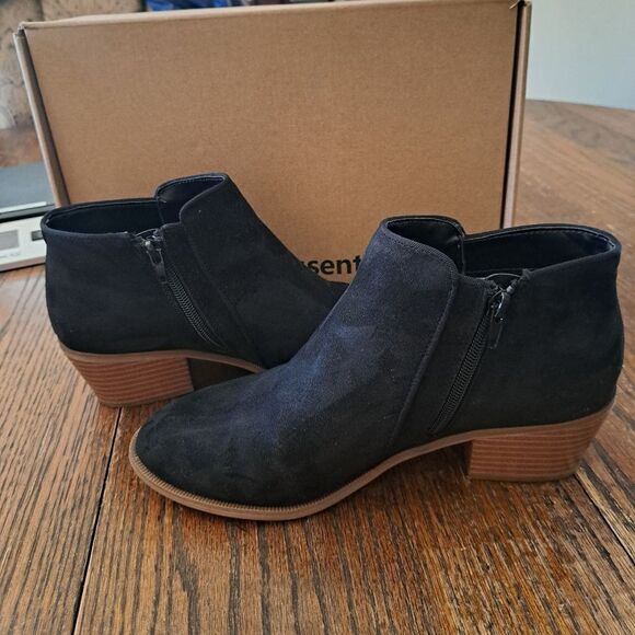 8.5 Amazon Essentials Black Ankle Boot Bootie Shoes - Picture 3 of 12